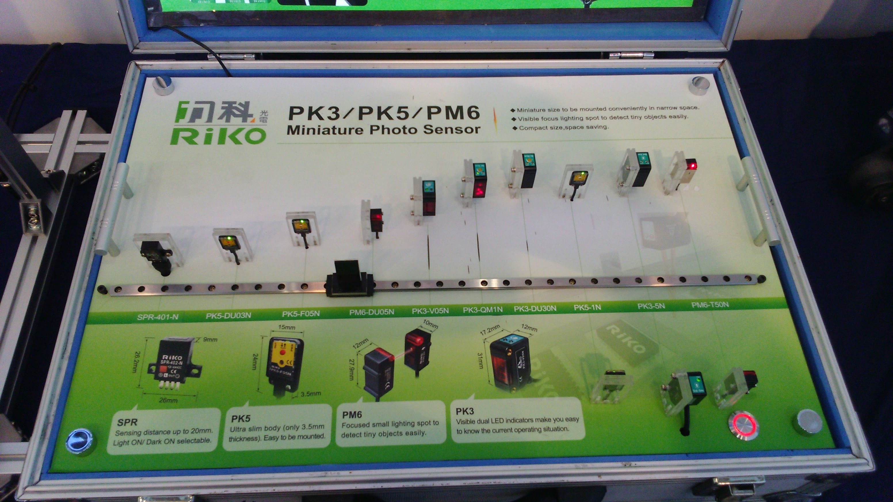 Riko – miniaturowe czujniki fotoelektryczne.